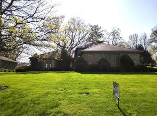 6821 Bruton Dr, Indianapolis, IN 46256