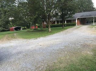 519 Edgemoor Rd, Powell, TN 37849