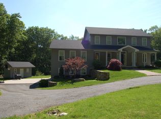 188 Franklin Rd, Coventry, RI 02816