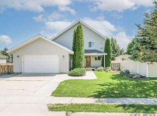 1704 Northshore Dr, Sandpoint, ID 83864