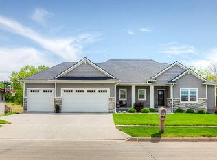 922 S Jackson St, Boone, IA 50036