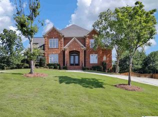 670 Chris Ct, Trussville, AL 35173