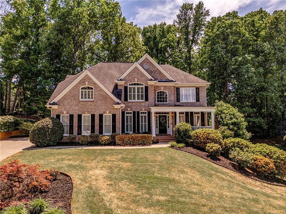 1st image of 929 Ravenwood Way