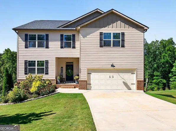 230 Blossom Wood Dr, Senoia, GA 30276