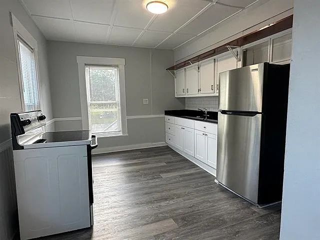 1 bed, 1.0 bath, 950 sqft, $1,600 — Photo 3