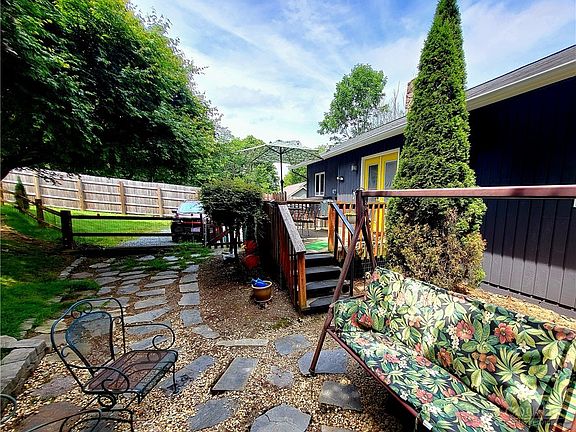 5th image of 2206 George Hayes Road