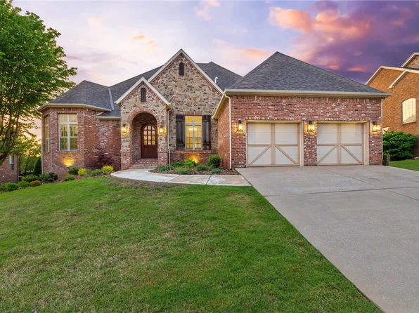 5414 S Turnberry Rd, Rogers, AR 72758