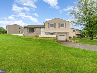 1698 Douglas Dr, Carlisle, PA, 17013
