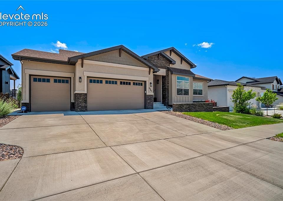 1st image of 4961 Pearl Lake Way