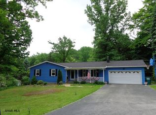 1661 Holly Rdg, Altoona, PA 16601