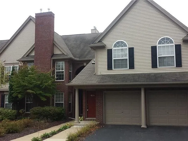 28339 Carlton Way Dr — Photo 1