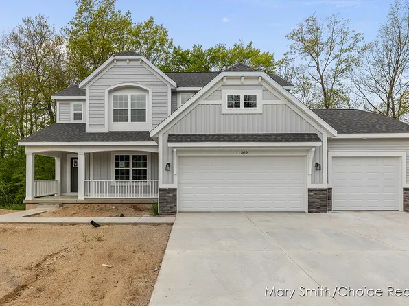 11569 Sessions Woods Dr NW, Grand Rapids, MI 49534