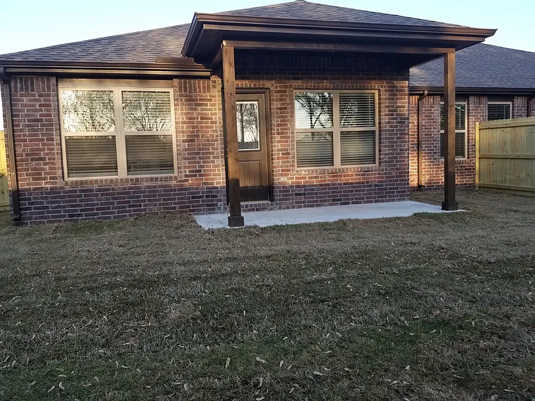533 Vee St — Photo 14