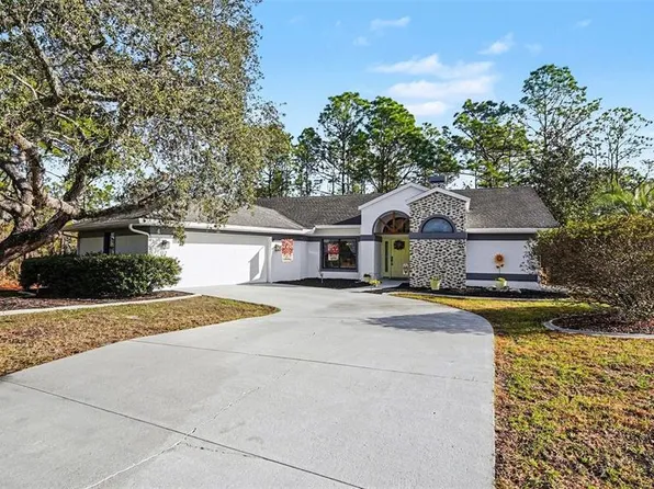17 Longleaf Ct, Homosassa, FL 34446