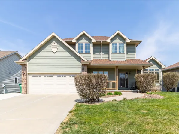 2680 Lexington Dr, Norwalk, IA 50211
