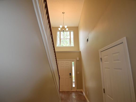 3rd image of 4115 Waters End Ln