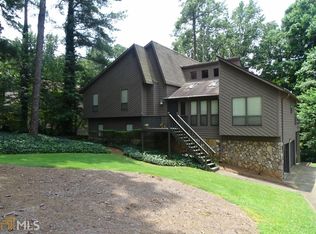 2916 Summercrest Ln, Duluth, GA 30096