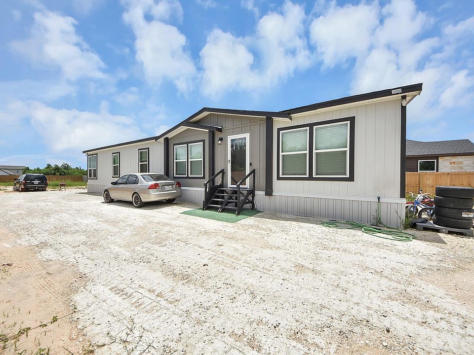 1st image of 828 Road 5607