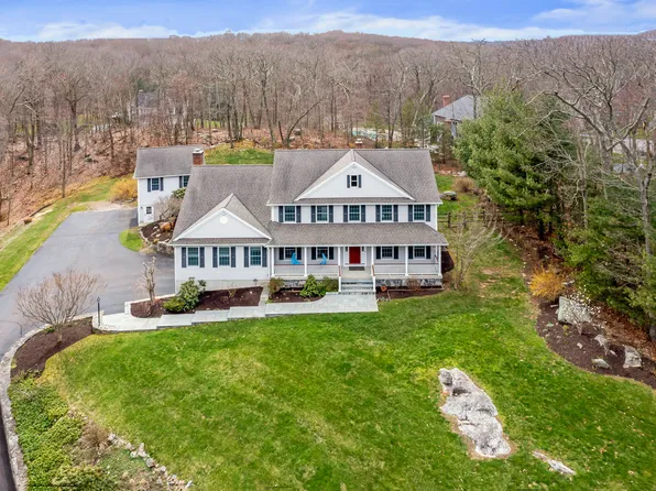 7 Winton Farm Road, Newtown, CT 06470