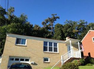 1427 Overdale Dr, Homestead, PA