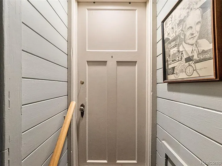 1115 Eton Cross Rd — Photo 15