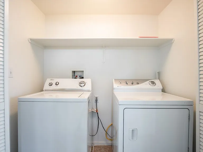 4184 Swept Plains St — Photo 22