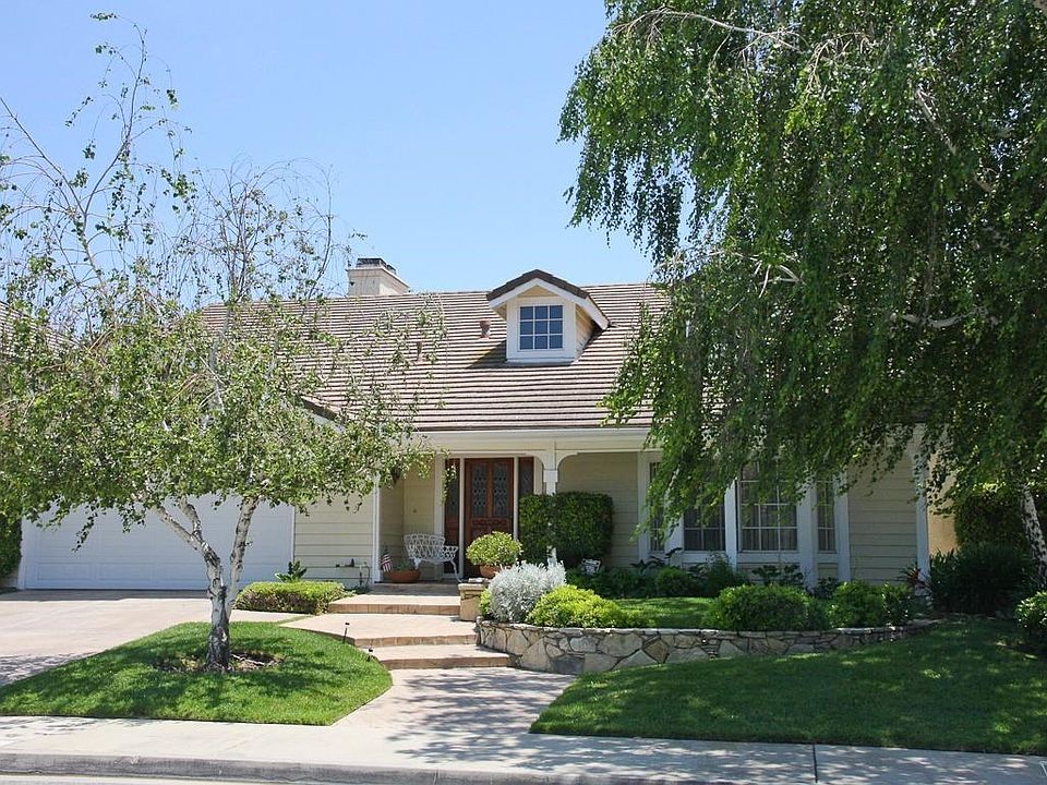 1st image of 5706 Middle Crest Dr