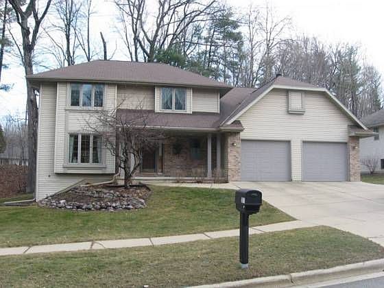 1st image of 2611 Newberry Ave