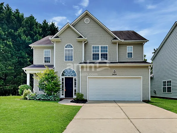 3424 Allenwood Rd, Charlotte, NC 28270