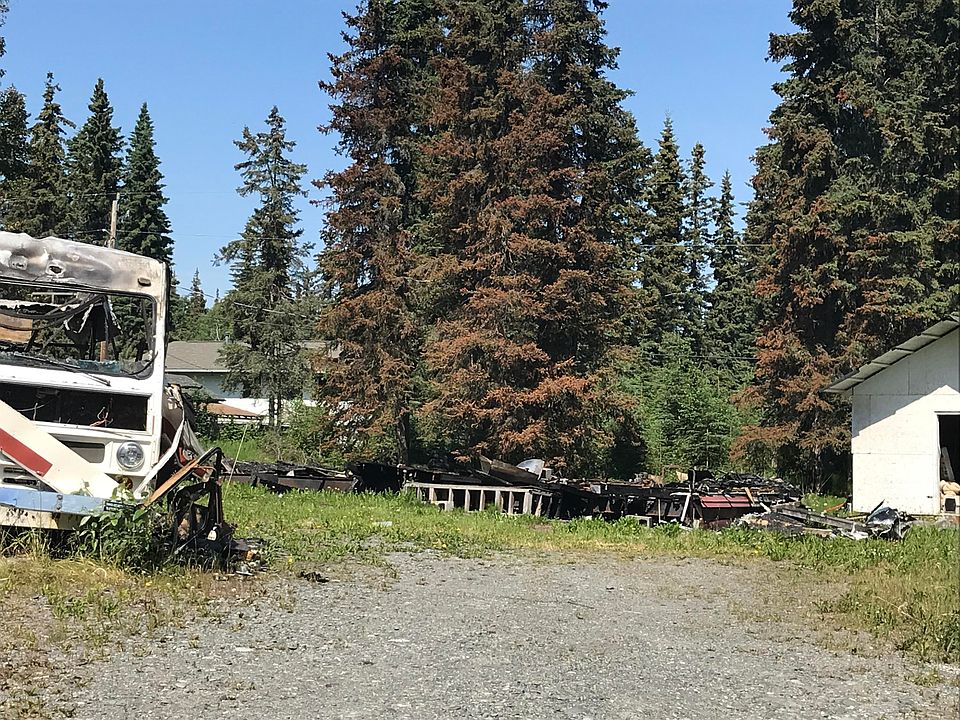 1st image of 44750 Knight Dr