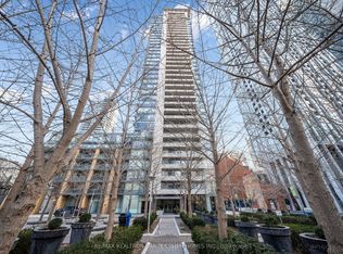 18 Yorkville Ave #2901, Toronto, ON M4W 3Y8