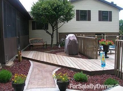 4th image of 155 Timberline Dr
