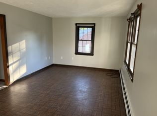 27 Northrop St #2, Hopedale, MA 01747