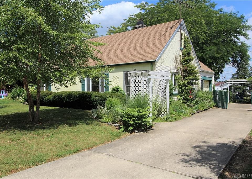 1st image of 31 Overlook St