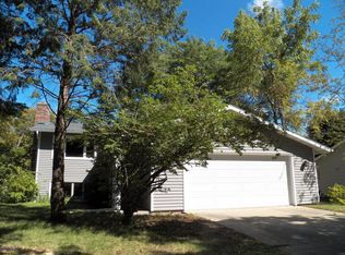 609 17th St SE, Rochester, MN 55904