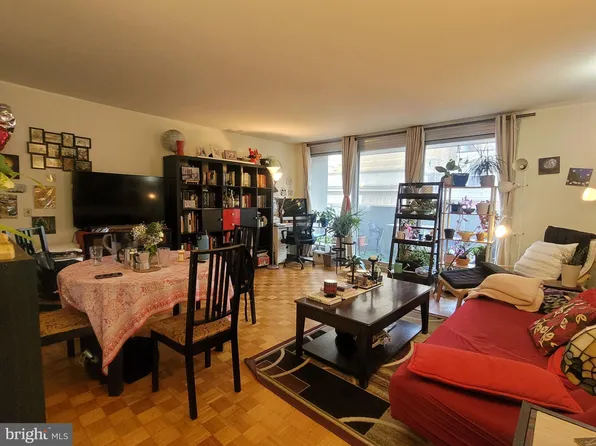 224 W Rittenhouse Sq #413, Philadelphia, PA 19103