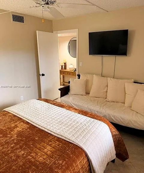 140 SW 96th Ter #102 — Photo 10
