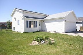 1st image of 79 Evergreen Cir