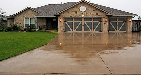 3rd image of 1954 Glenbrook Dr