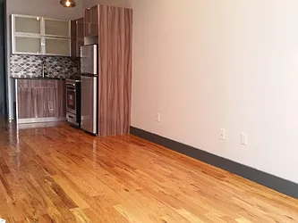 Rented by Evergreen Apartments BK