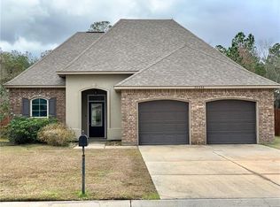 28246 Loiret Ct, Ponchatoula, LA 70454