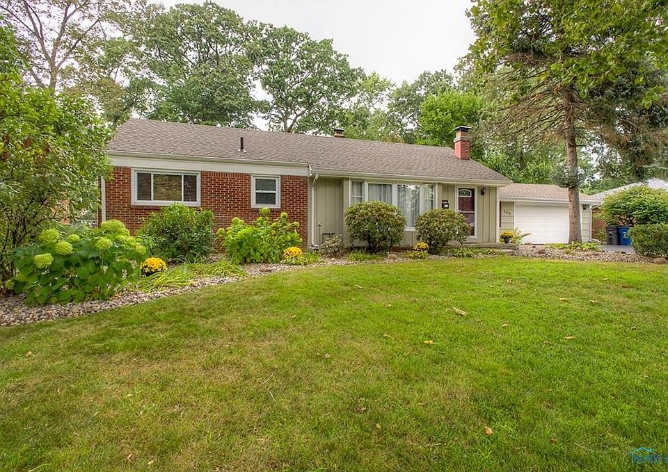 1st image of 3015 Isha Laye Dr