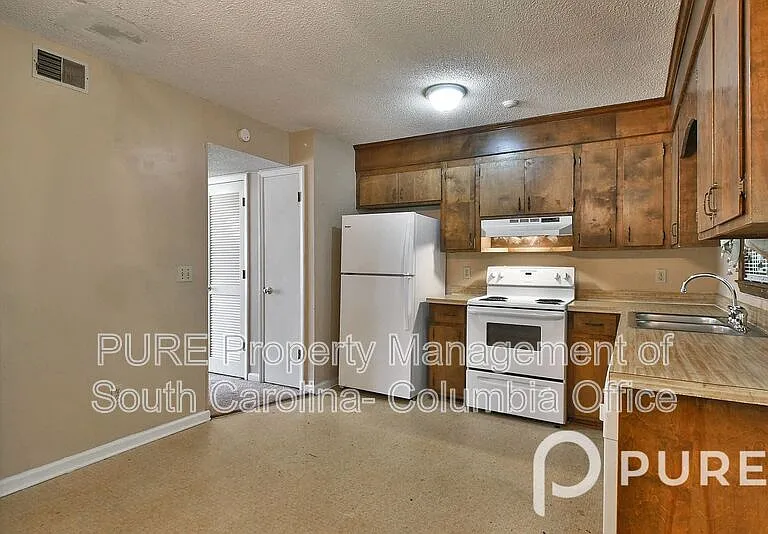 121 Manorwood Ct #C — Photo 27