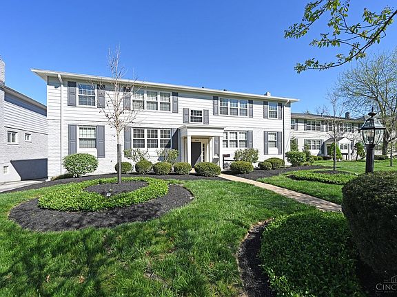 2nd image of 3666 Willowlea Ct Unit D