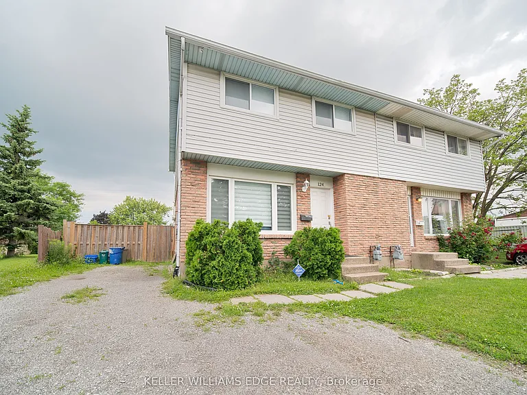 124 Romy Cres — Photo 1