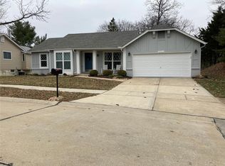 16564 Birch Forest Dr, Ballwin, MO