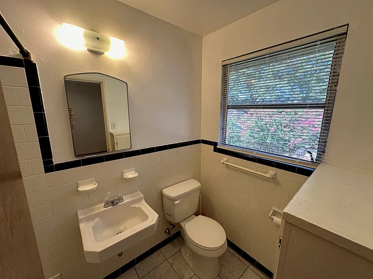 3 Ross Cir #3 — Photo 21