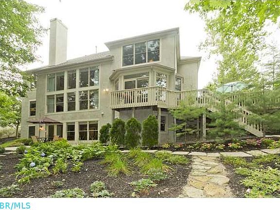 4th image of 8777 Sweetwater Ct