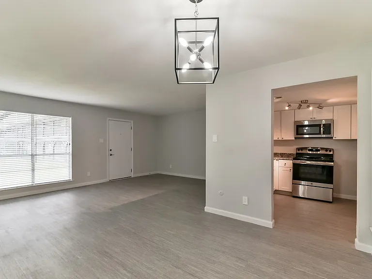 Sun Ridge Apartments — Photo 6