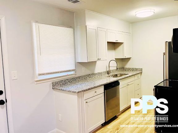 2nd image of 6127-6129 E Fayetteville Dr